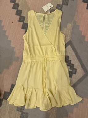 Promesa Butter Yellow Romper NWT (med)